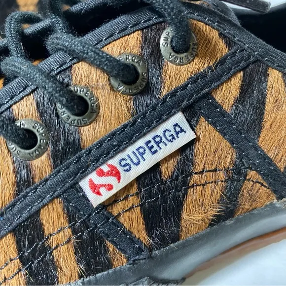 Superga Tiger  Print Leather Lace Up Sneakers Shoes Size Women’s 9 Men’s 7.5