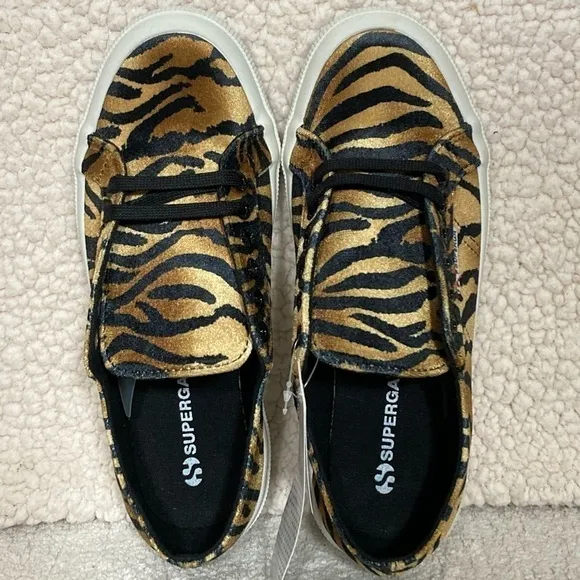 Superga Womens Animal Velvet Print Gold Fashion Sneakers Shoes SZ US 8.5 NWT