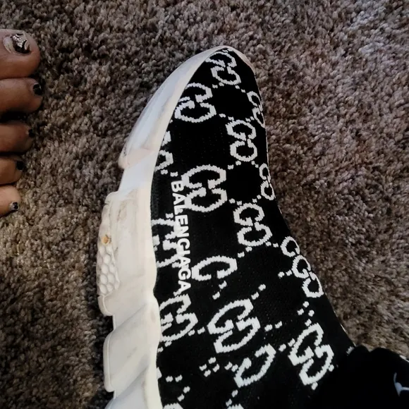 Supreme jogger