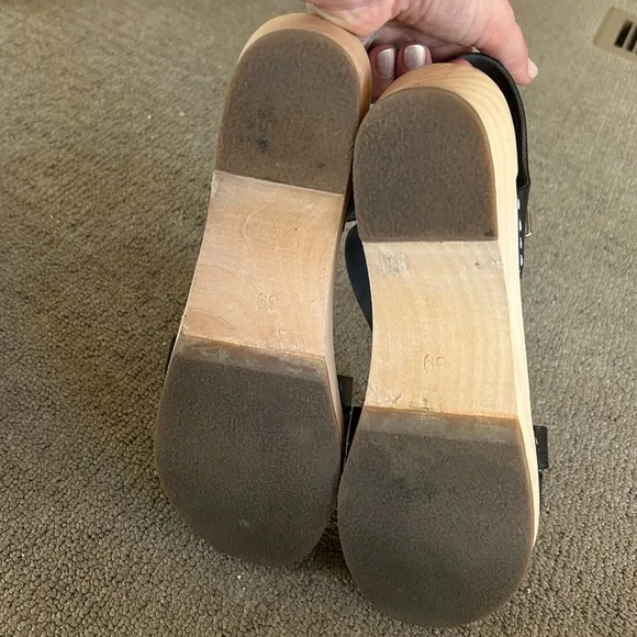 Swedish Hasbeens Black Women's Sandals Sz 9
