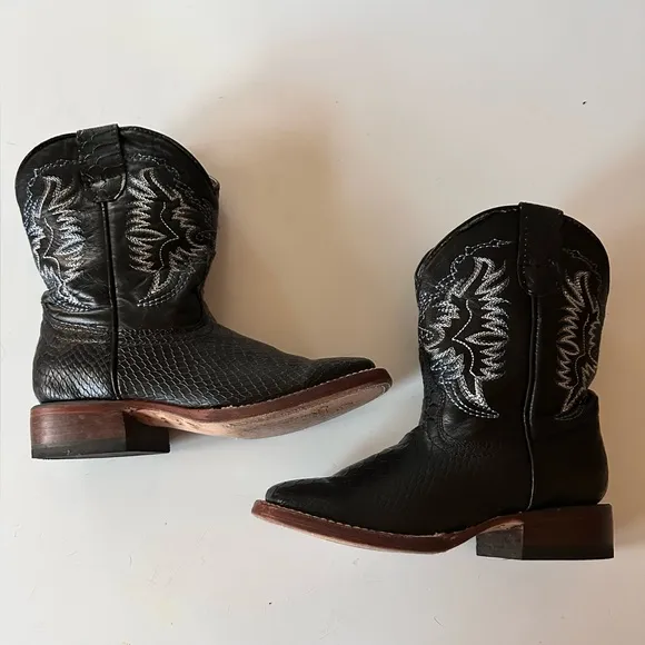 Tanner Mark Python Prink Black Western Youth Boots | Size: 12