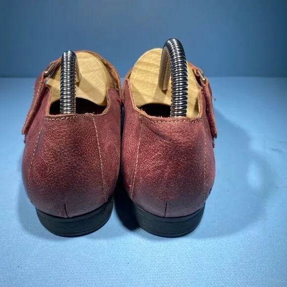 Taos Wish Womens Deep Red Leather Slip On Embroidered Mary Jane Shoes Size 39-8