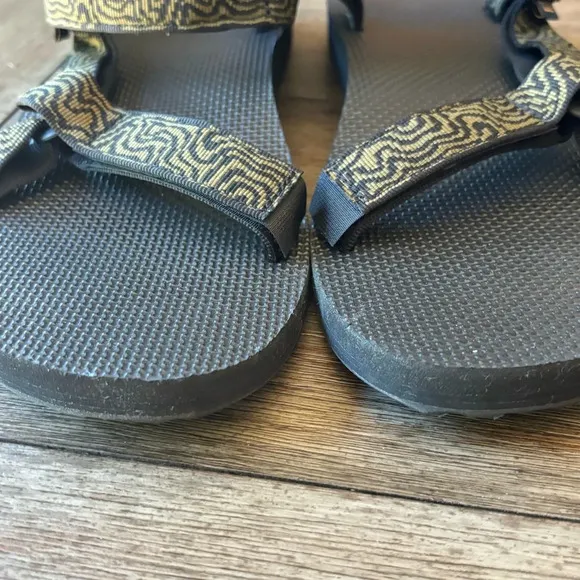 Teva Men’s Sandals NEW
