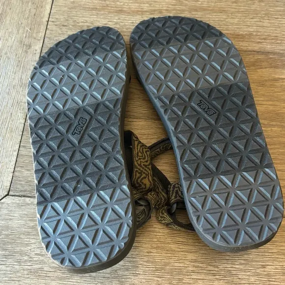 Teva Men’s Sandals NEW