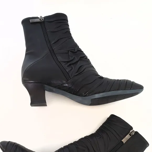 Thierry rabotin black boots