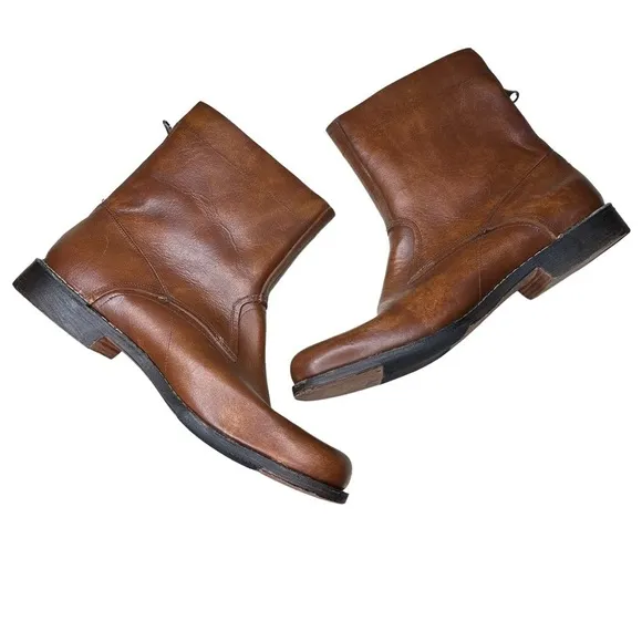Timberland Boot Co Men’s Leather Chelsea Back Zip Boots. Size 11