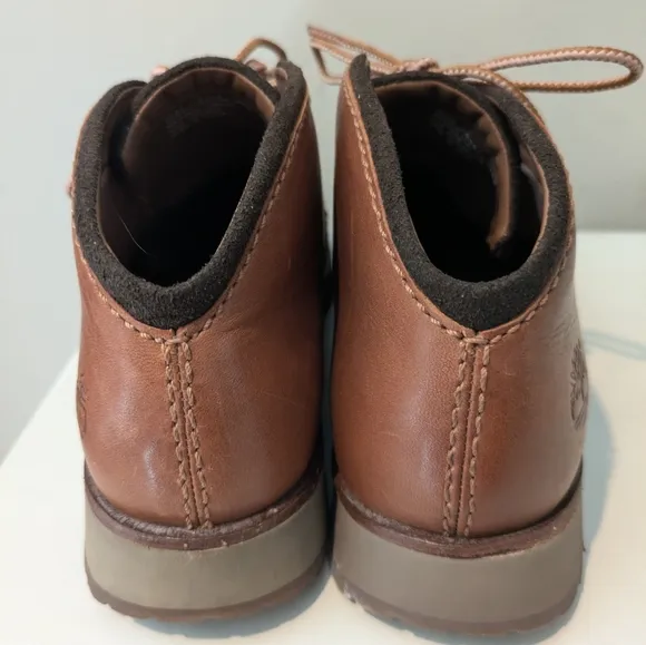 Timberland Chukka Boots Size 6.5