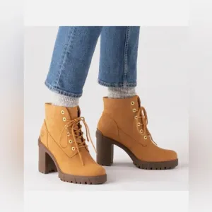 Timberland Women's Lana High Heel Wheat Leather Boots Size 9