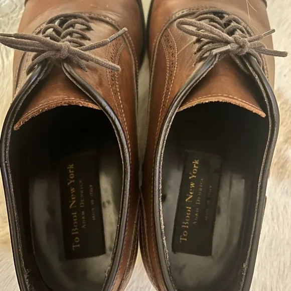 To Boot New York Connors Dark Brown Medallion Cap Toe Dress Shoes 10 1/2