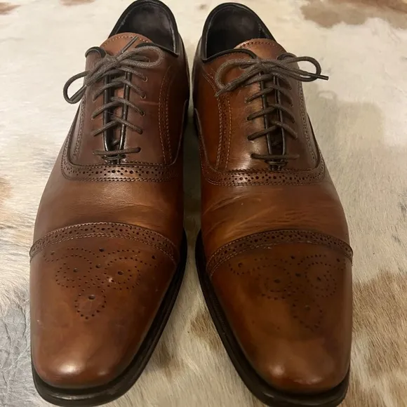 To Boot New York Connors Dark Brown Medallion Cap Toe Dress Shoes 10 1/2