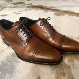 To Boot New York Connors Dark Brown Medallion Cap Toe Dress Shoes 10 1/2