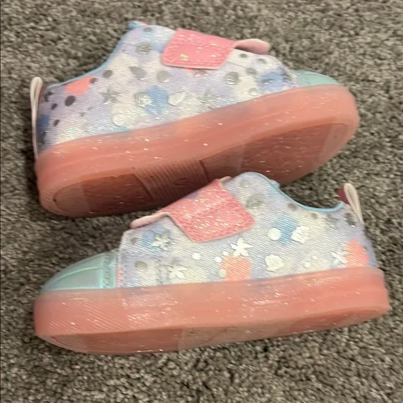 Toddler girls size 9 lot of 3 shoes