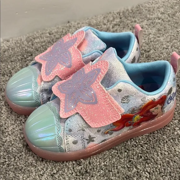 Toddler girls size 9 lot of 3 shoes