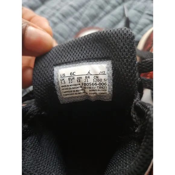 toddler Nike shoes size us 6C unisex