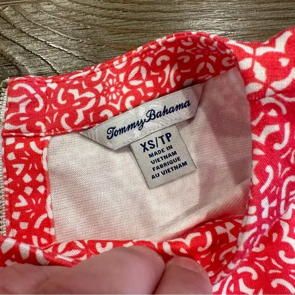 TOMMY BAHAMA RED WHITE PRINT KNIT SUMMER TANK DRESS BEACH RESORTWEAR COASTAL
