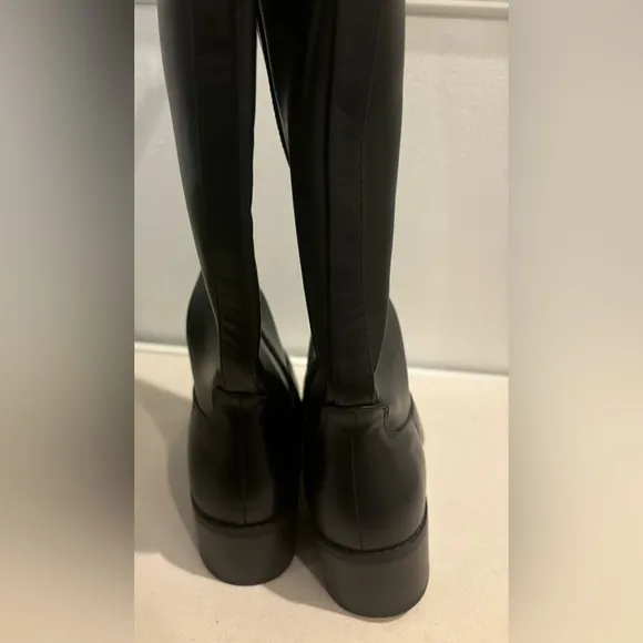 Tommy Hilfiger Leather Knee-HighNWOT Riding Boots- Black Size 8.5 M