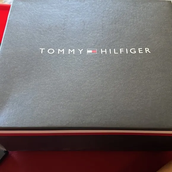 Tommy Hilfiger lite pink duck boots