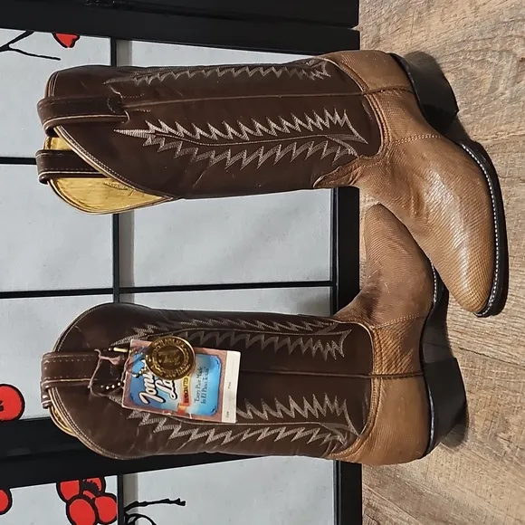 Tony Lama Handcrafted Brown Western Cowboy Boots Size 6 New