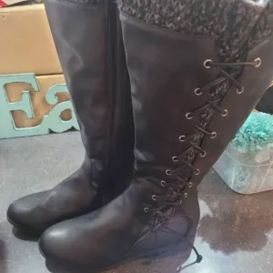 Torrid boots