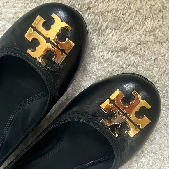 Tory Burch Black Leather Ballet Flats with large Golden Logo