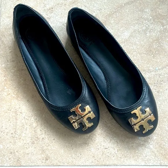 Tory Burch Black Leather Ballet Flats with large Golden Logo
