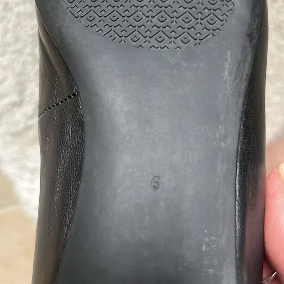 Tory Burch Black Leather Ballet Flats with large Golden Logo