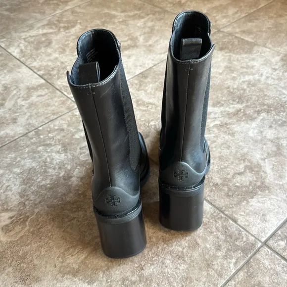 Tory Burch boots - size 8