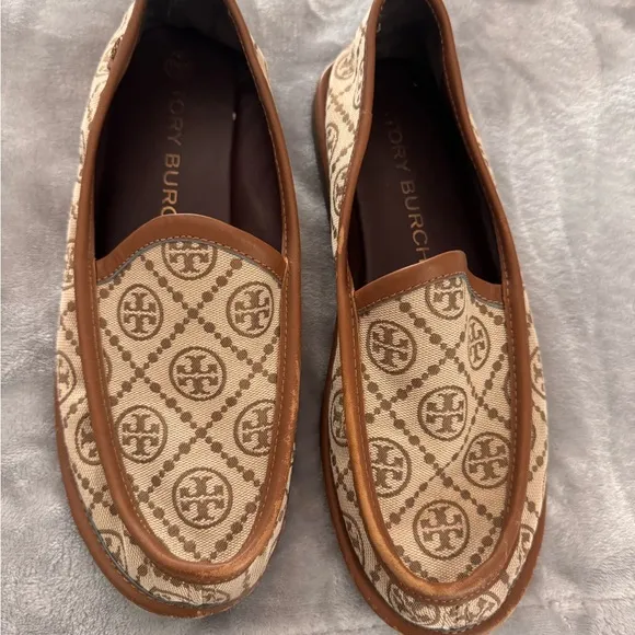 Tory Burch Buddy Loafer Size 9