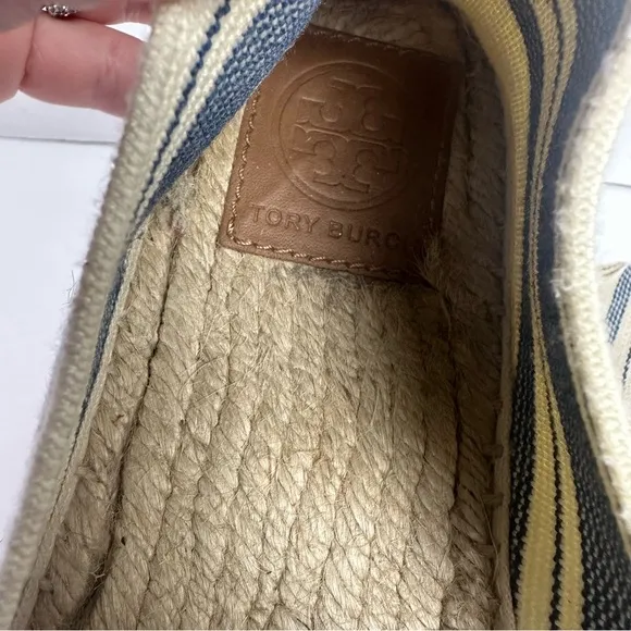 Tory Burch Cream Blue Striped CanvasEspadrilles Flats Womens Size 10.5
