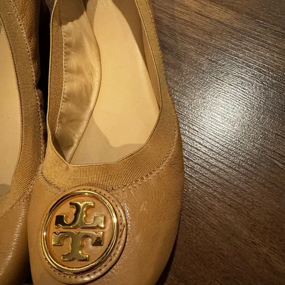 Tory Burch Dark Sand Caroline Ballet Flats - Size 10