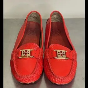 Tory Burch Designer Red Patent Crinkle Leather Flat Loafers Shoes Sz 7