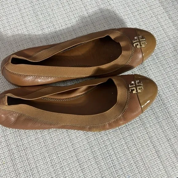 Tory Burch Flats size 7.5, pre loved 🥰