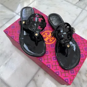 Tory Burch Miller Sandals Black Patent Leather Size 6