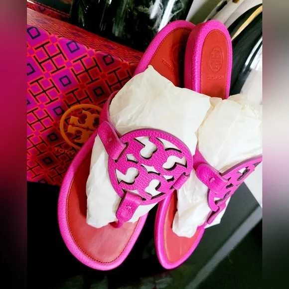 Tory Burch Miller Tumbled Leather Thong Sandals Imperial Pink/Brill8ant Red 9