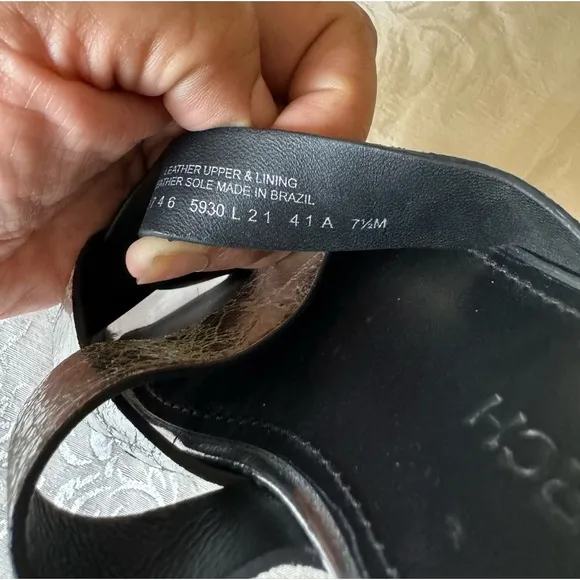 Tory burch sandals