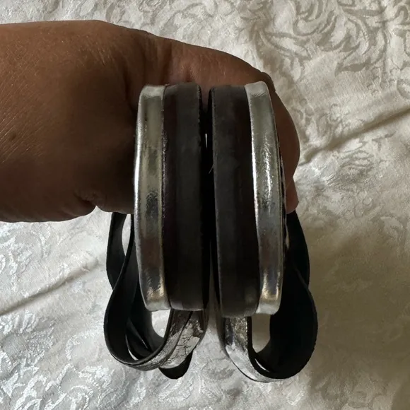 Tory burch sandals
