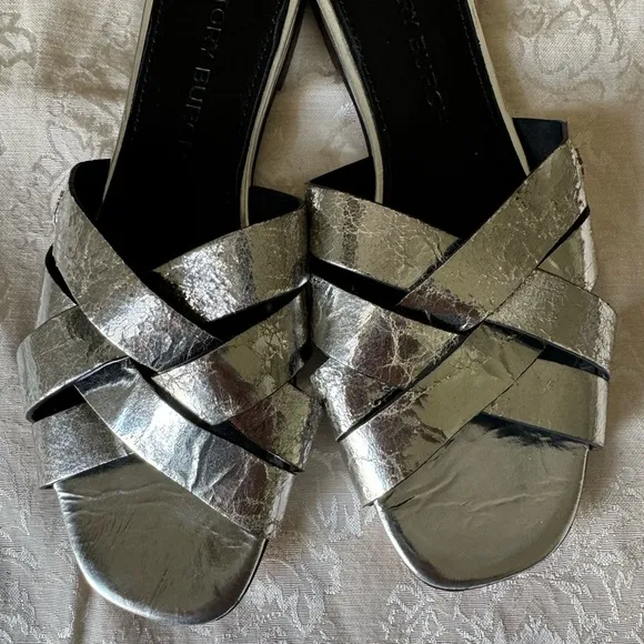 Tory burch sandals