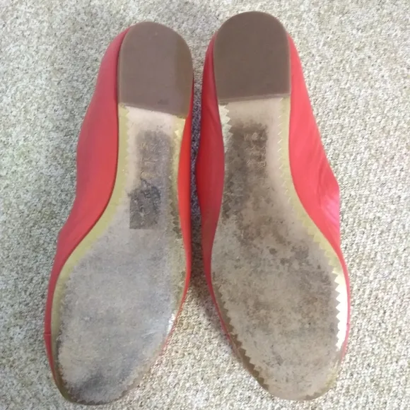 Tory Burch T Medallion Orange Leather Flat Shoes