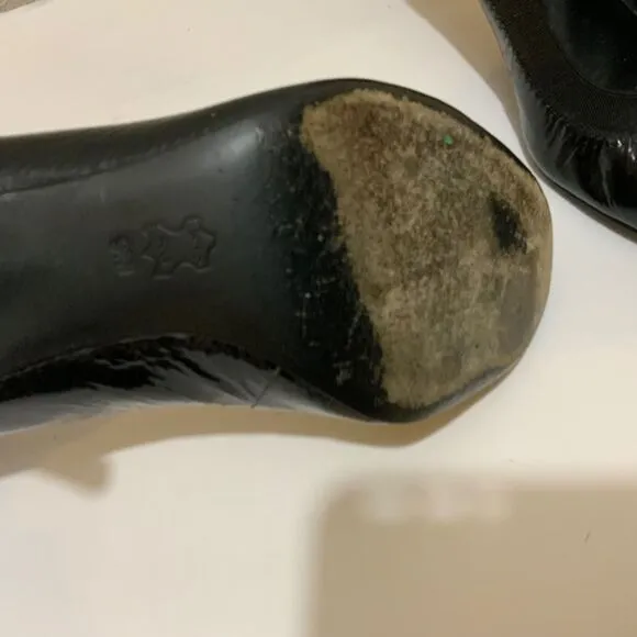 Tory Burch Heels Shoes Black Leather Size 9 M low heels Close Toe