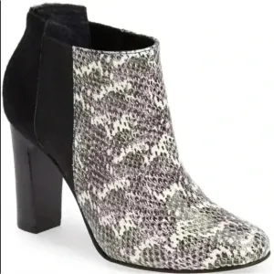 Trina Turk Ankle Heels Booties Shoes Sz 11