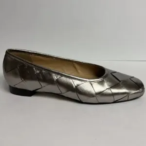 Trotters Women’s Hanny Ballet Flats Pewter, Size 10.5 M