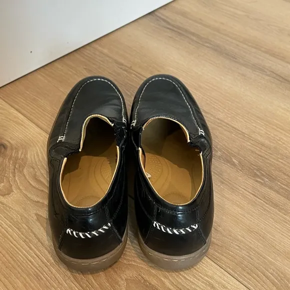 Ugg Australia Men's Black Leather Loafers Size 11