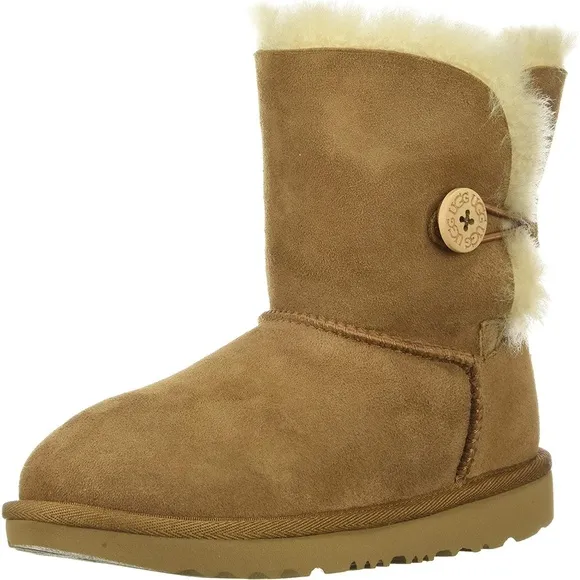 UGG Big Kids Bailey Button II Boots Chestnut Size 13K
