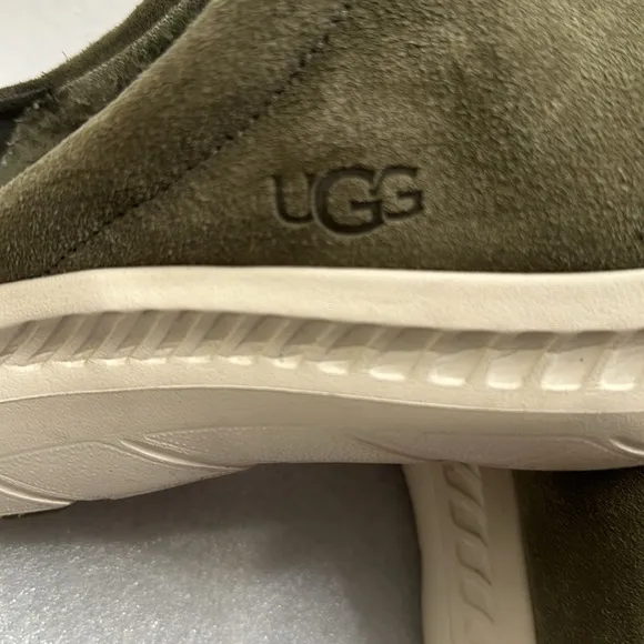 Ugg burnt Olivia suede mens sandals size 7