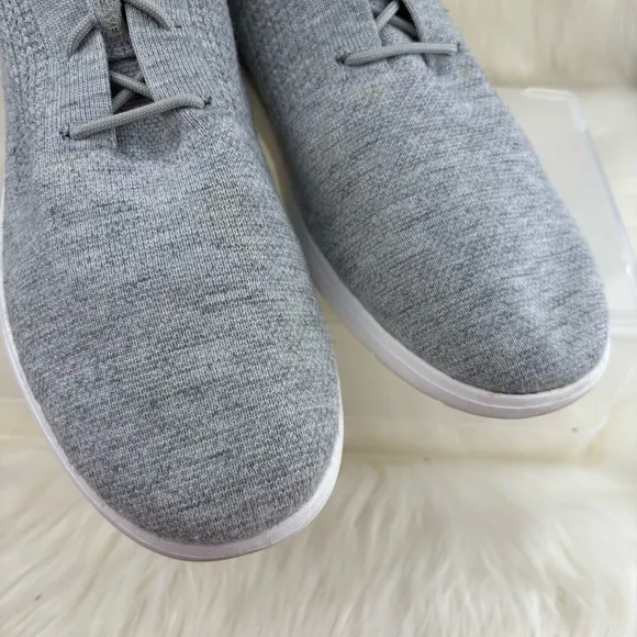 UGG CHUKKA BOOTS SIZE 10 MAN