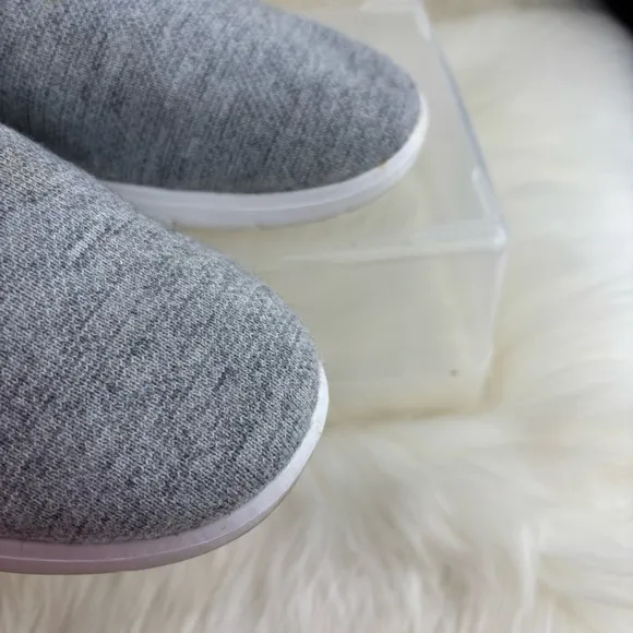 UGG CHUKKA BOOTS SIZE 10 MAN