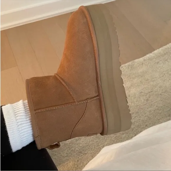 UGG Classic Mini Platform Boots Chestnut
