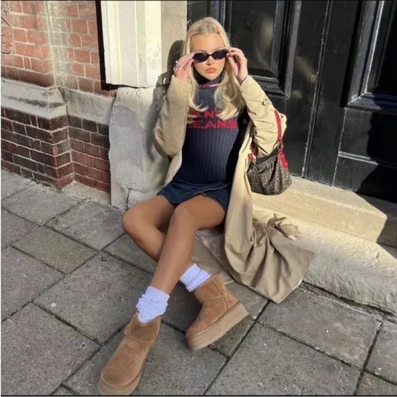 UGG Classic Mini Platform Boots Chestnut