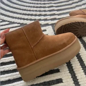 UGG Classic Mini Platform Boots Chestnut