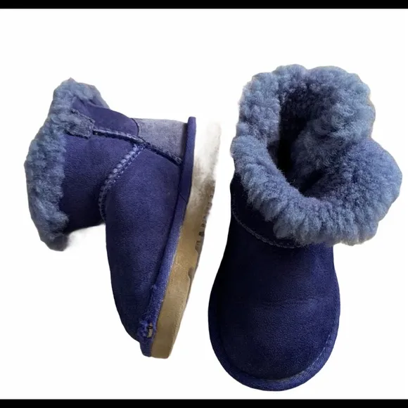 UGG Infant Bailey Button Boots Size 7